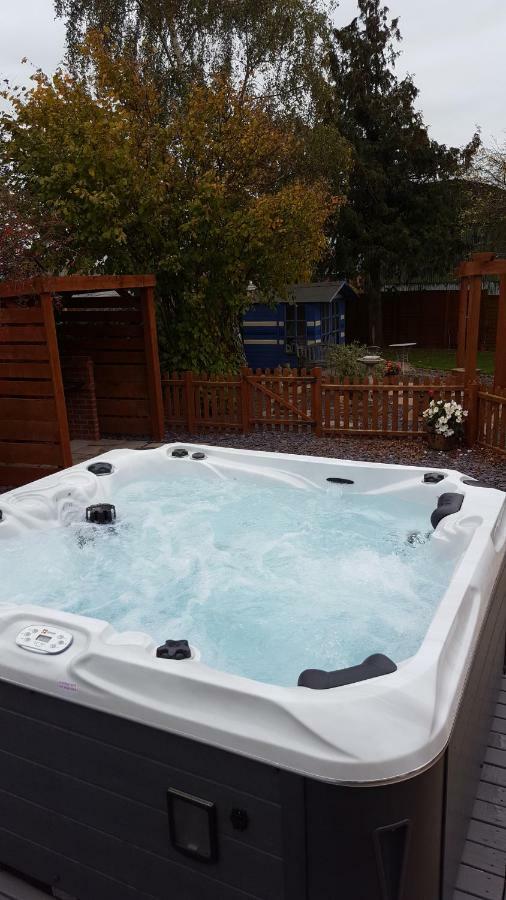 Ruth's Rest Country Retreat With Private Hot Tub * Shrewsbury